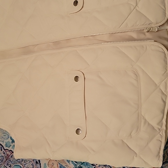 Talbots Lightweight Vest - Picture 4 of 4